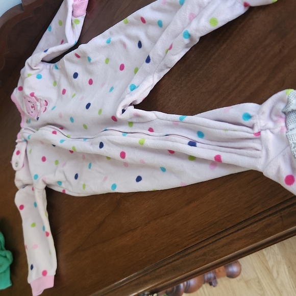 Cater's, Super Comfy, 12 Month, Flame Resistant Sleeper, Light Pink w head band - Picture 7 of 11